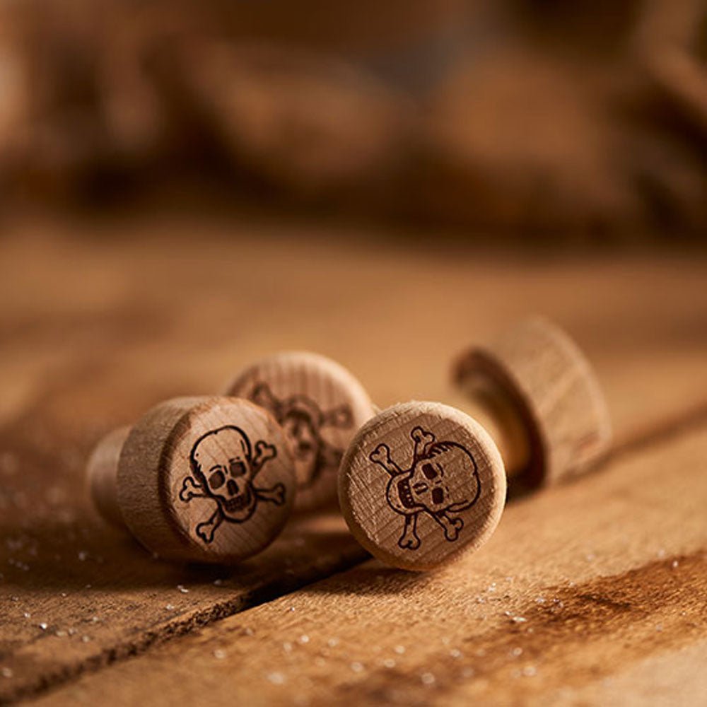 World's End Navy 57 Rum - Craft & Spiced Rum Box