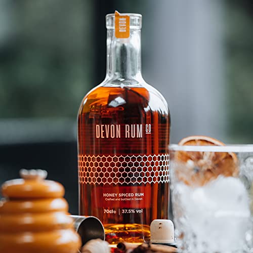Devon Rum Co. Honey Spiced Rum | Hand - Crafted with Exotic Caribbean Rums, Fresh Devon Honey, Subtle Spices and Citrus | 37.5% ABV | 70cl - Craft & Spiced Rum Box