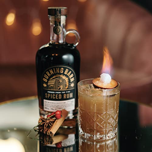 Burning Barn Rum - Spiced Rum - 70cl - 40% ABV - Notes Of Coconut, Vanilla, Molasses - Free From Artificial Flavouring - Enhance Your Drinks Cabinet - The Perfect Present - Craft & Spiced Rum Box