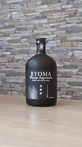 Ryoma Rhum Japonais 7 Ans Rum (1 x 70 cl with Gift Bag) - Craft & Spiced Rum Box