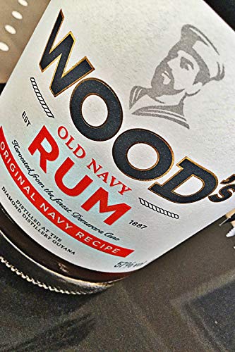 Woods Old Navy Rum, 70 cl - Craft & Spiced Rum Box
