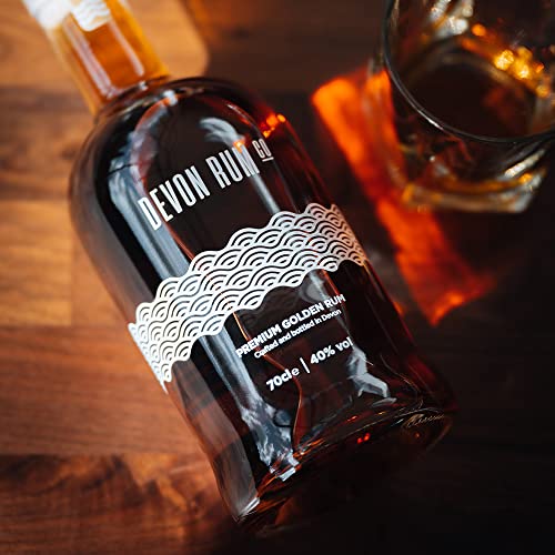 Devon Rum Co Premium Golden Rum | Hand - Crafted Using a Unique Blend of Caribbean Rums and Soft Devon Spring Water | 40% ABV | 70cl - Craft & Spiced Rum Box
