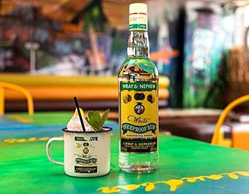 Wray and Nephew Rum 70 cl, 63% vol - White Overproof Jamaica Rum - Craft & Spiced Rum Box