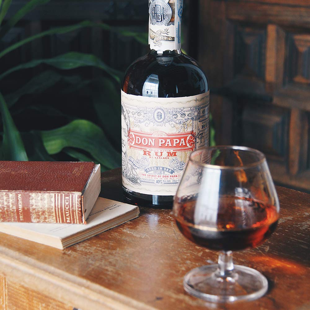 Don Papa Rum 70cl - 40% ABV Dark Aged Sipping Rum: Distilled in Sugarlandia, Philippines | Expertly Matured in American Oak | Great for Cocktails - Craft & Spiced Rum Box