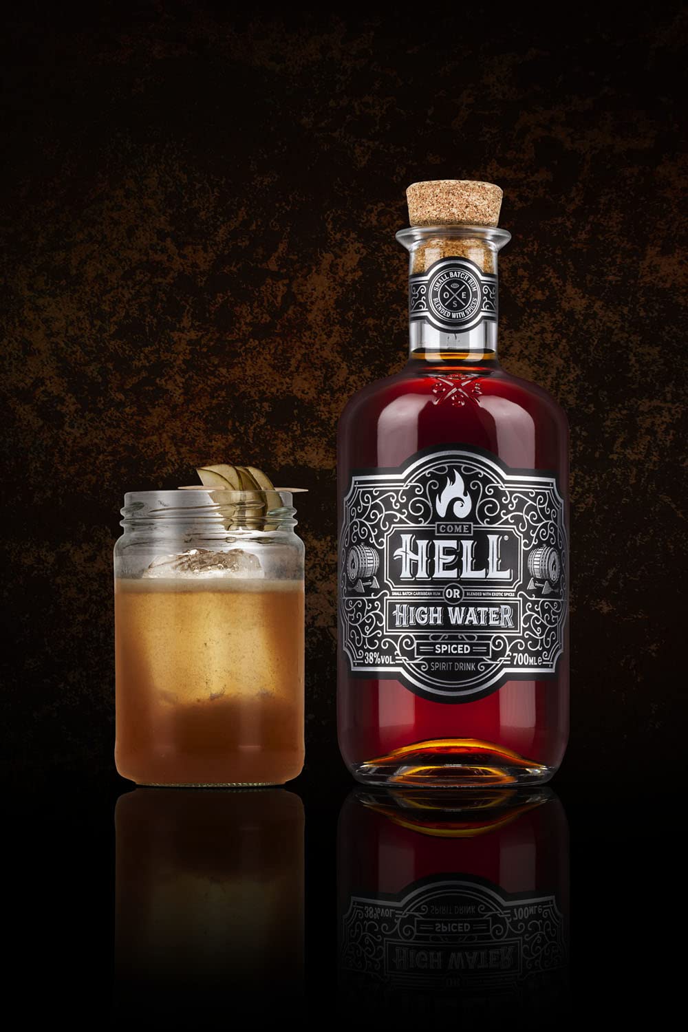 HELL OR HIGH WATER Spiced Rum, 70 cl & The Bush Rum Co. Original Spiced Rum With Tropical Notes | 100% Recycled Bottle/Recyclable Pack| 37.5% ABV 70cl - Craft & Spiced Rum Box