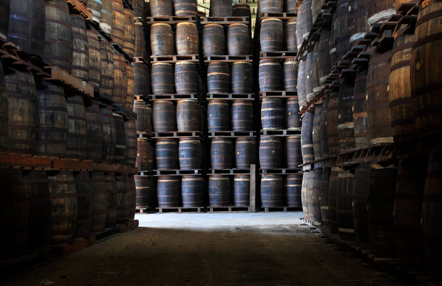 Doorly's 5yo Barbados Rum, 70 cl - Craft & Spiced Rum Box