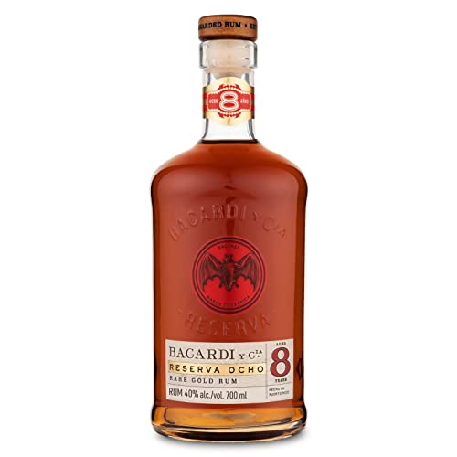 BACARDÍ Reserva 8 Year Old, Premium Caribbean Rum, Barrel Aged 8 Years in Oak Casks Under the Caribbean Sun, 40% ABV, 70cl / 700ml