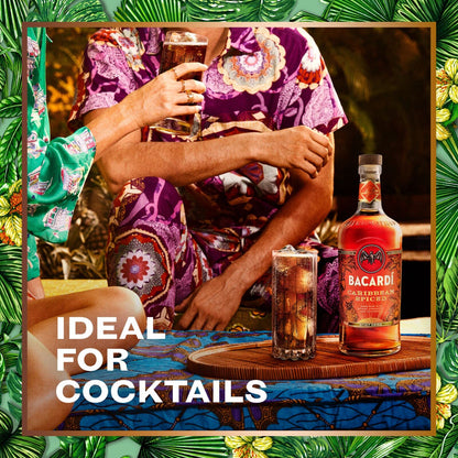 BACARDÍ Caribbean Spiced, Premium Blend of Aged Rum, Spices, Coconut and Pineapple, Ideal for Making Tropical Cocktails, 40% vol., 70cl / 700ml